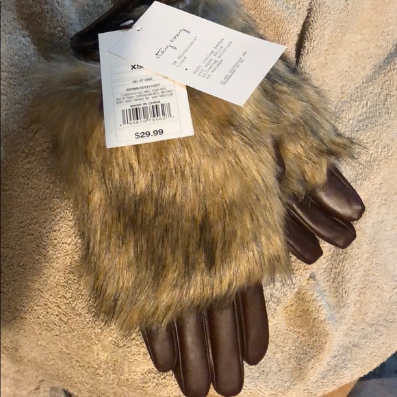 A New Day Leather Gloves - Picture 4 of 4